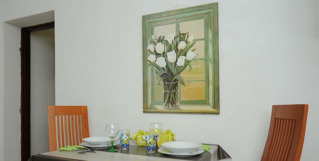 Apartments Marcela Stari Grad  Exterior photo